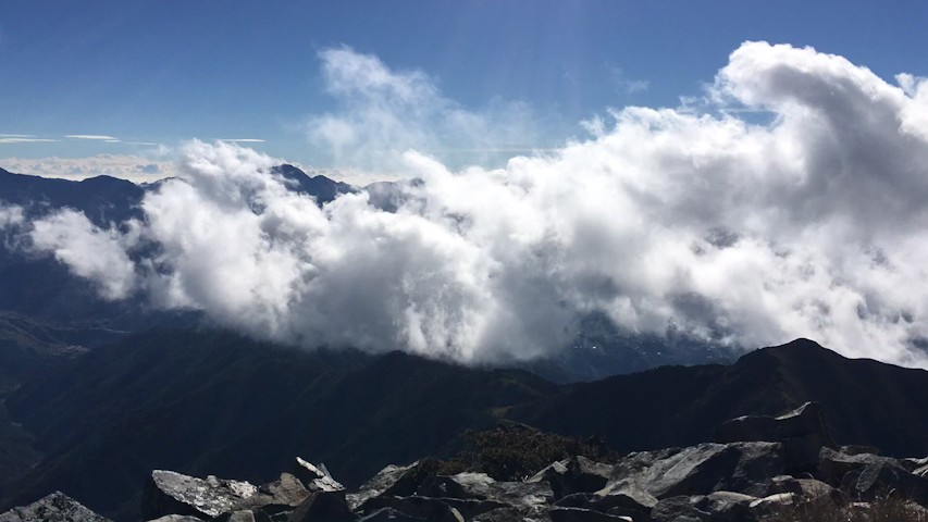 雲湧