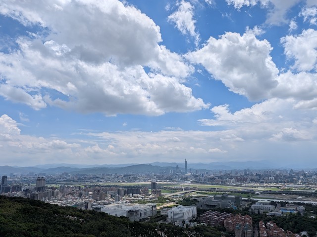 PXL_20260815_035818340